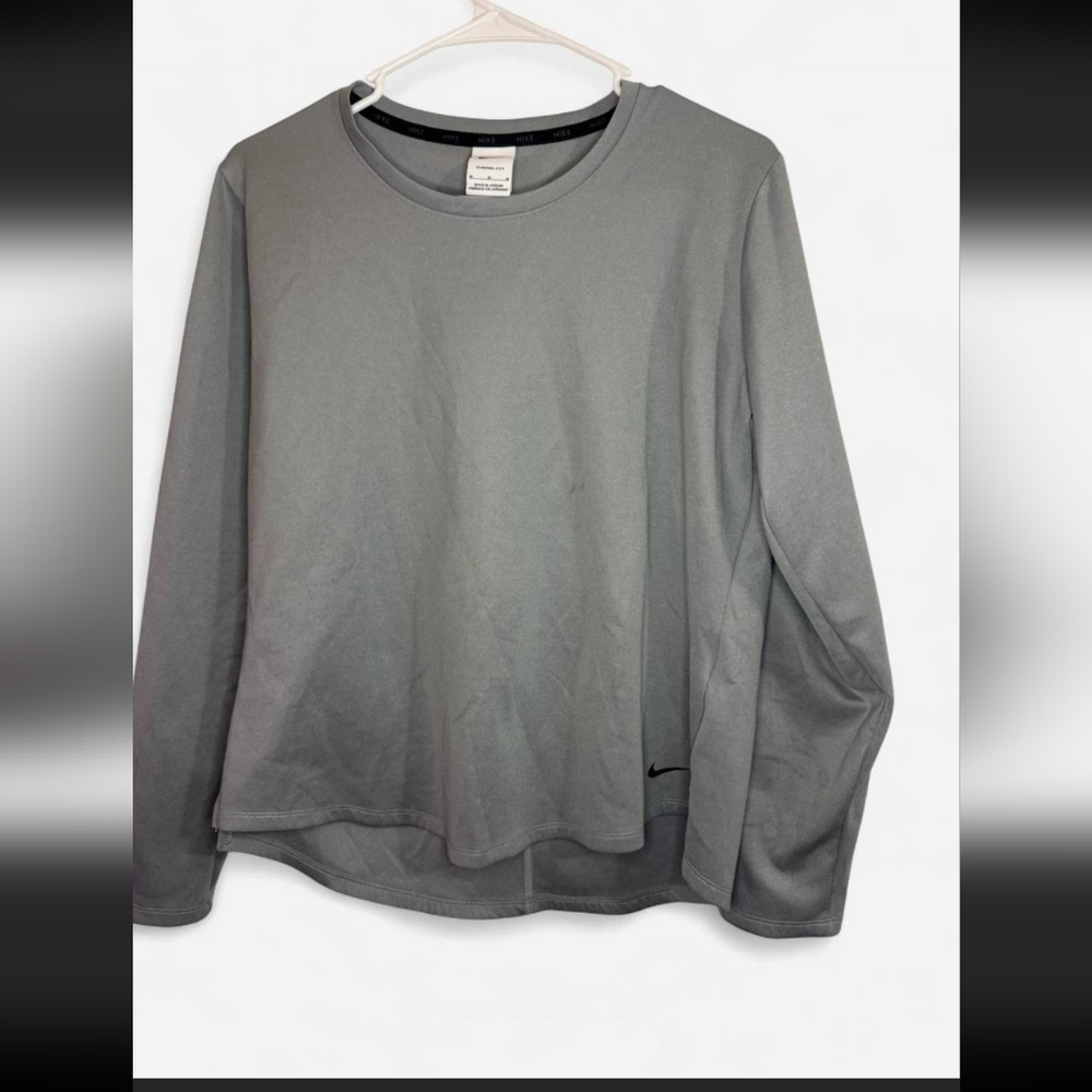 Nike Gray Long Sleeve Shirt